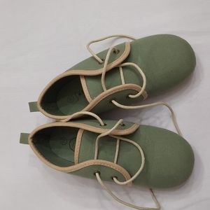 Small Lot Co. Olive Oxford Kids Shoes